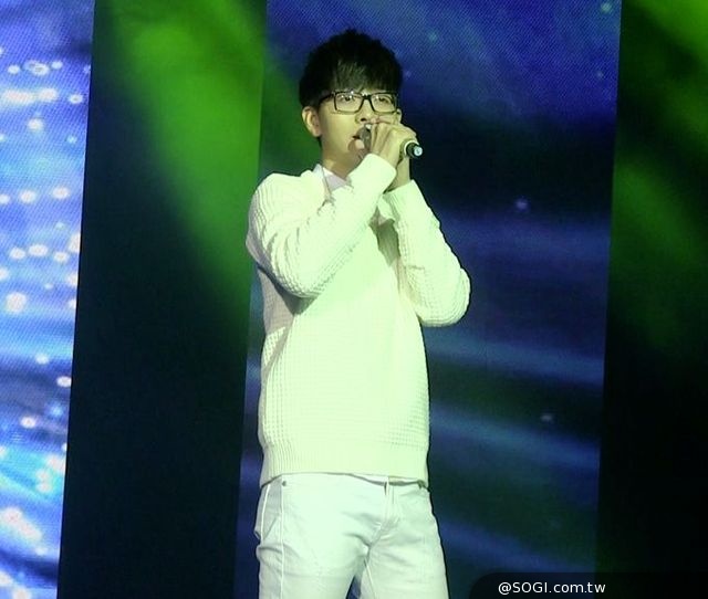爽樂坊三位童星激情唱響「胡夏 四川西昌歌友會」 爽樂坊三位童星激情唱響「胡夏 四川西昌歌友會」