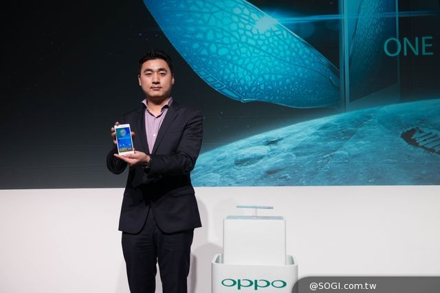 首款自動旋轉鏡頭OPPO N3 與極致纖薄OPPO R5雙美登場