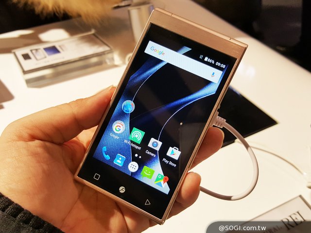 和风来袭!日本FREETE手机大集合动手玩[MW