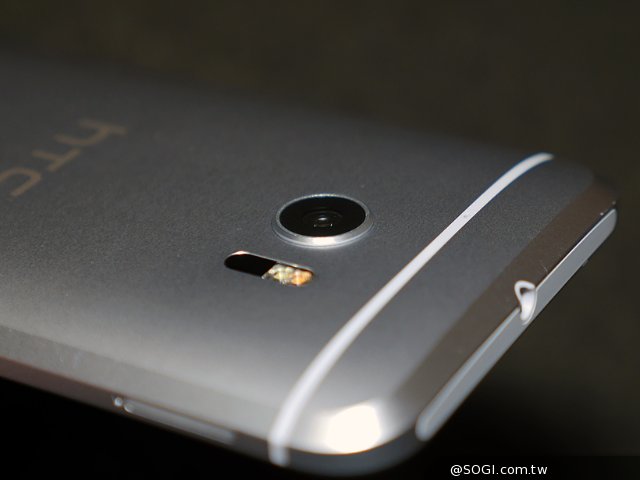 HTC 10高质感外型与效能抢先实测 HTC 10高质感外型与效能抢先实测