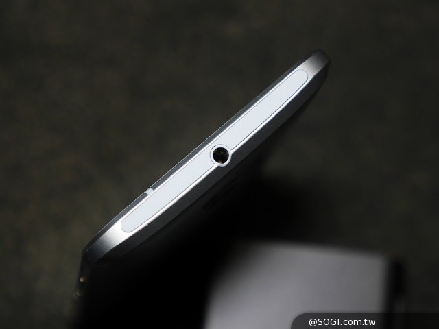 HTC 10高质感外型与效能抢先实测 HTC 10高质感外型与效能抢先实测