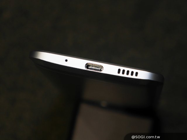 HTC 10高质感外型与效能抢先实测 HTC 10高质感外型与效能抢先实测