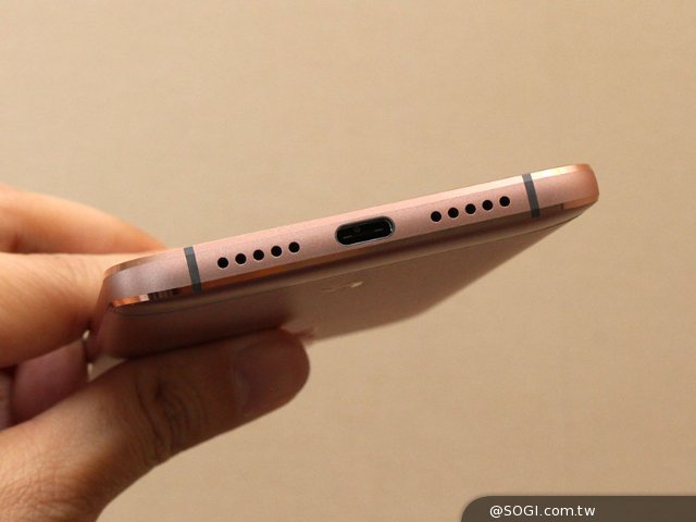 乐视2、2 Pro、Max2发布 首款Type-C音频接口手机 乐视2、2 Pro、Max2发布 首款Type-C音频接口手机