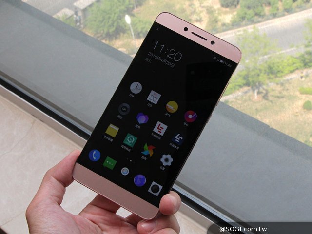 乐视2、2 Pro、Max2发布 首款Type-C音频接口手机 乐视2、2 Pro、Max2发布 首款Type-C音频接口手机