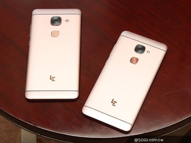 乐视2、2 Pro、Max2发布 首款Type-C音频接口手机 乐视2、2 Pro、Max2发布 首款Type-C音频接口手机