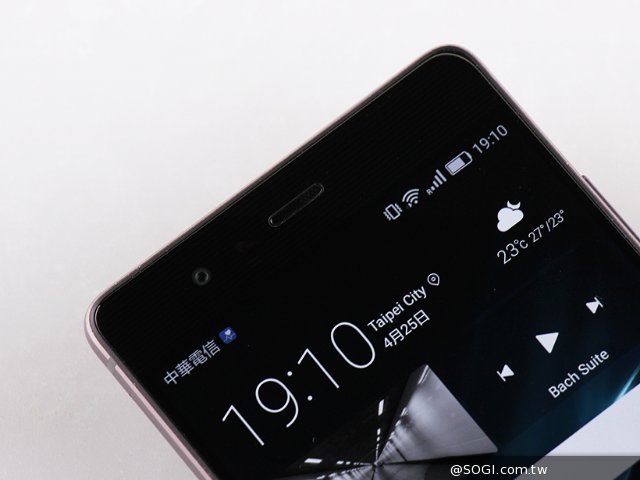 华为P9开箱评测:徕卡双镜头拍照实力超强 华为P9开箱评测:徕卡双镜头拍照实力超强