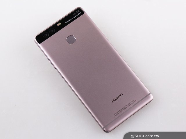 华为P9开箱评测:徕卡双镜头拍照实力超强 华为P9开箱评测:徕卡双镜头拍照实力超强