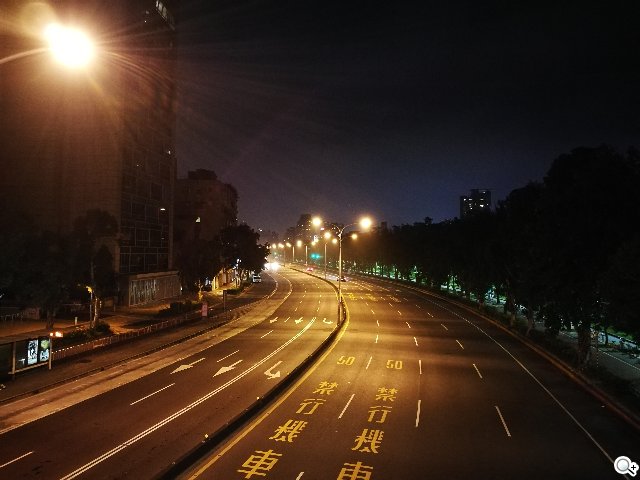 华为P9开箱评测:徕卡双镜头拍照实力超强 华为P9开箱评测:徕卡双镜头拍照实力超强