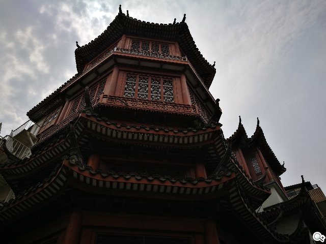 华为P9开箱评测:徕卡双镜头拍照实力超强 华为P9开箱评测:徕卡双镜头拍照实力超强