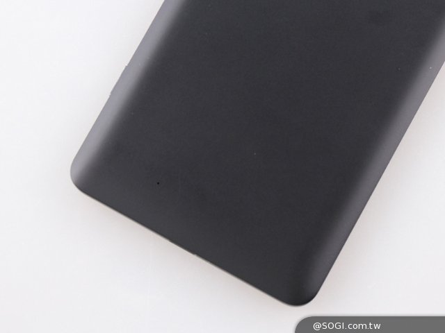 Win10最强旗舰机 微软Lumia 950开箱评测 Win10最强旗舰机 微软Lumia 950开箱评测
