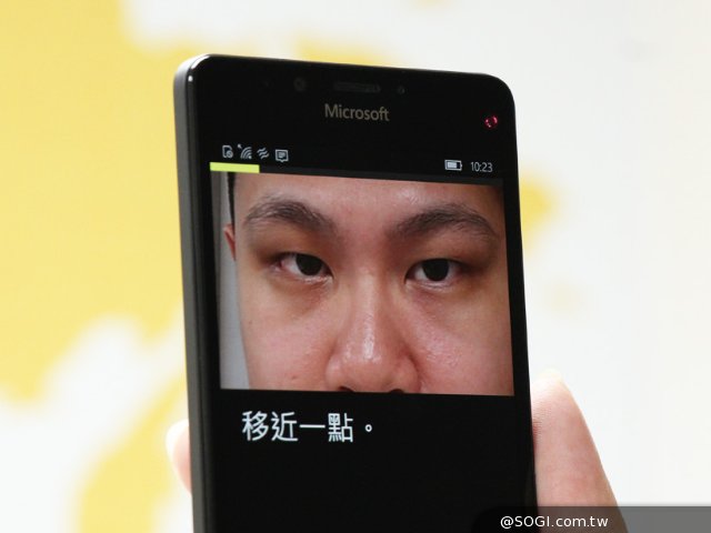 Win10最强旗舰机 微软Lumia 950开箱评测 Win10最强旗舰机 微软Lumia 950开箱评测