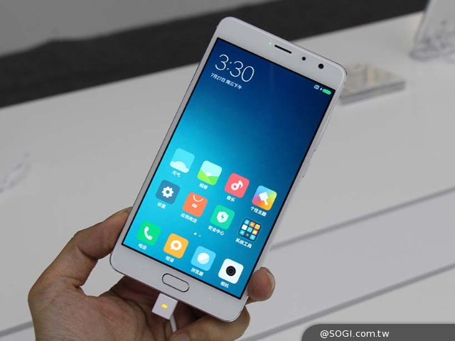 向旗舰靠拢的5.5寸红米Pro双镜头手机抢先上手玩 向旗舰靠拢的5.5寸红米Pro双镜头手机抢先上手玩